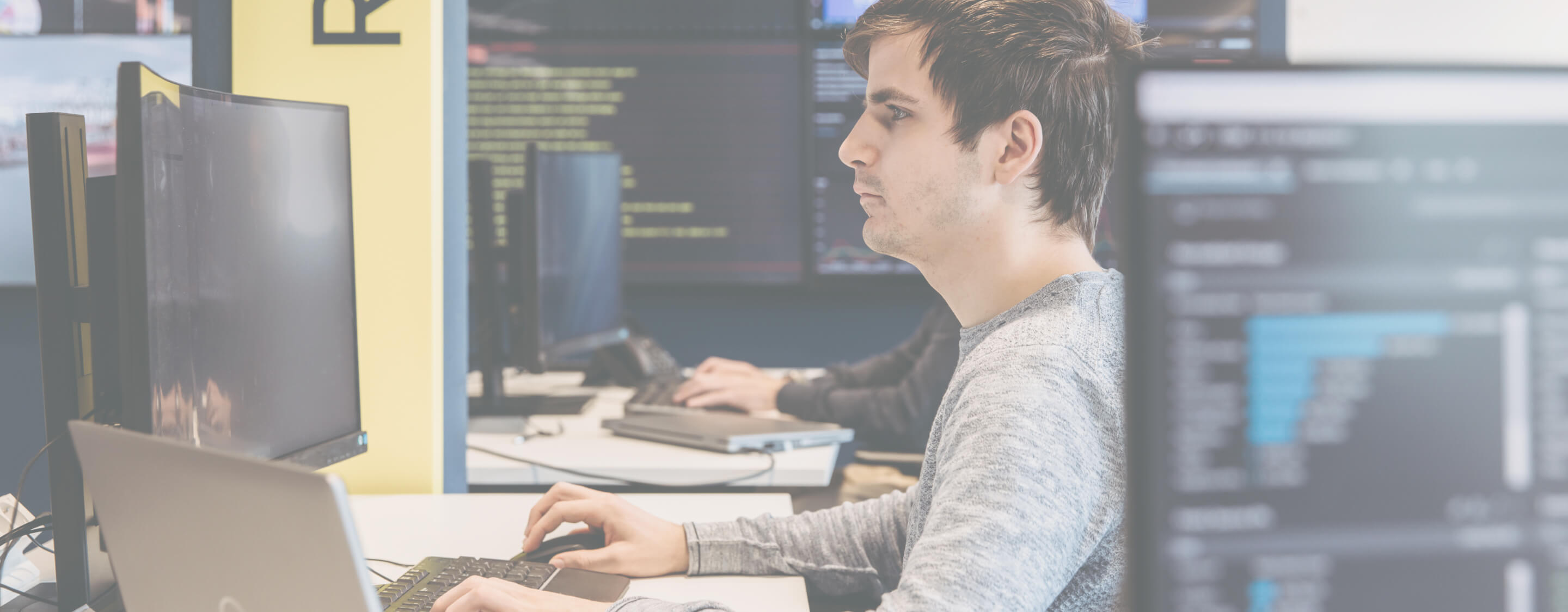 e9826bb79bb7e9f6004865 (1)